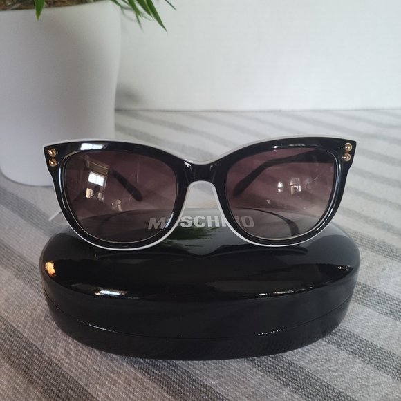 Moschino Sunglasses - Picture 1 of 13